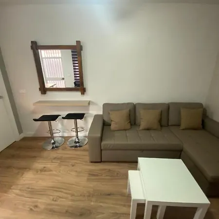Apartamento Turistico Campo De La Verdad